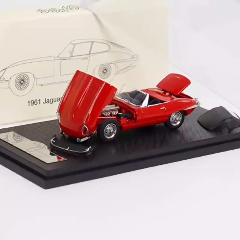 GFCC 1:64 Scale 1961 Jaguar E-Type Open Car Alloy Simulation Car