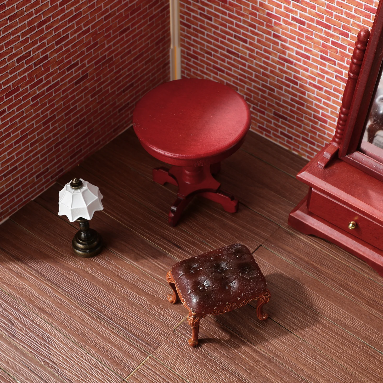 

40 pcs Miniature Dollhouse Flooring 1:12 Scale Peel Stick Wood Grain Tiles For House Interior Decor Accessories