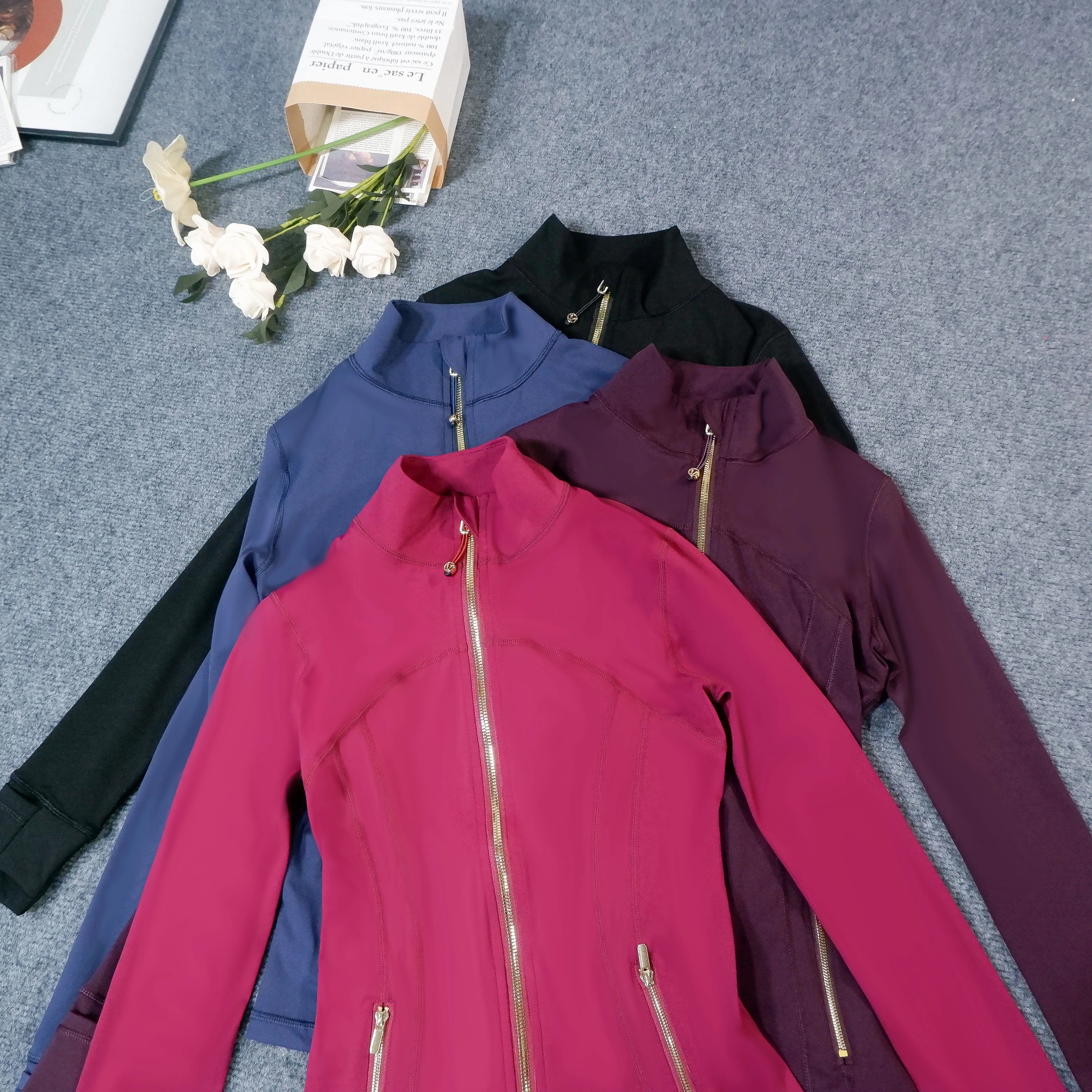 Stand-up Collar Gold Zipper Jacket for Women, Thin Slim-Fit Sports Fitness Yoga Wear