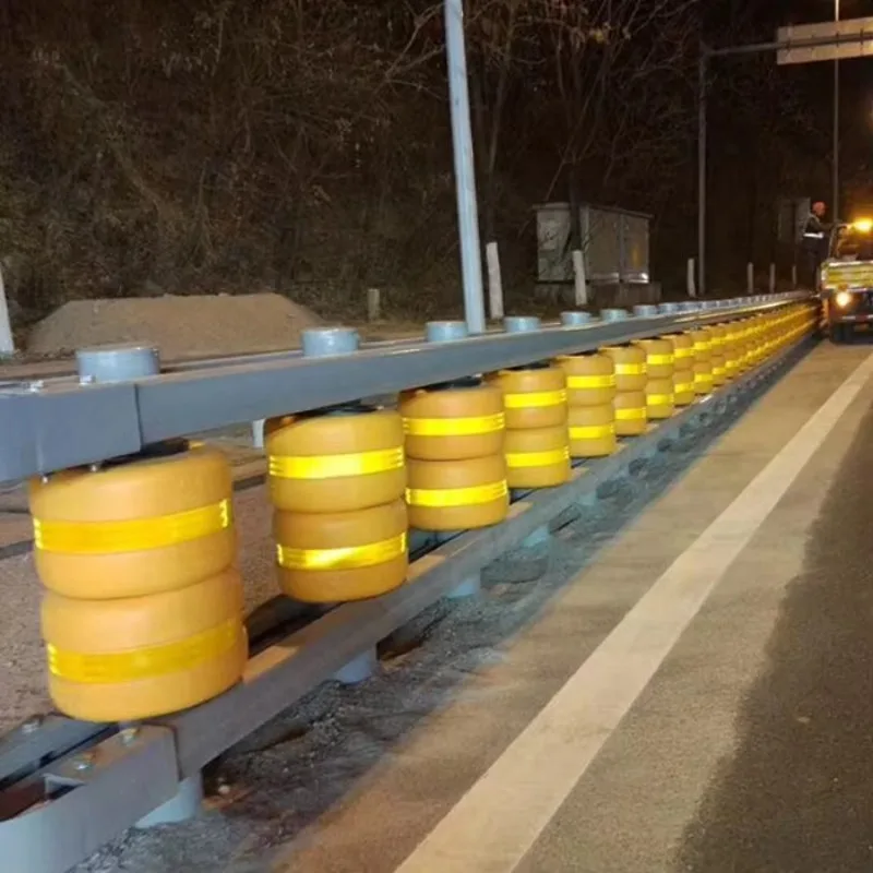 

Hot PVC/EVA/PU Highway Safety Guardrail Anti-collision Proof Roller Rotating Crash Barrier for Carve/Bend Road
