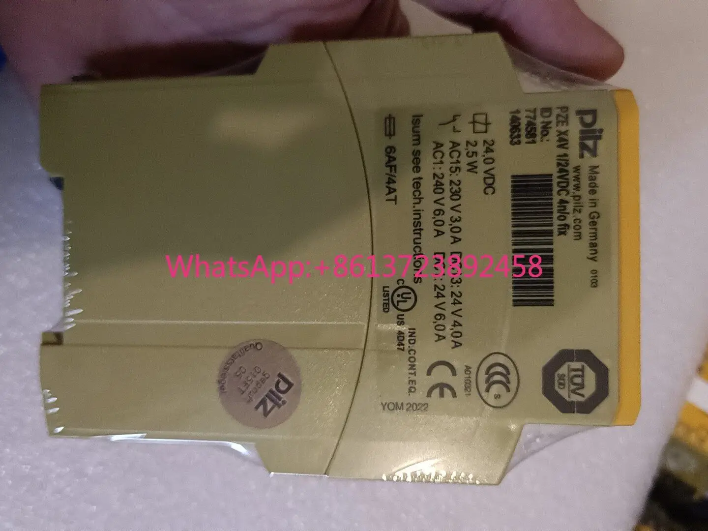 Pilz 774581 safety relay in stock