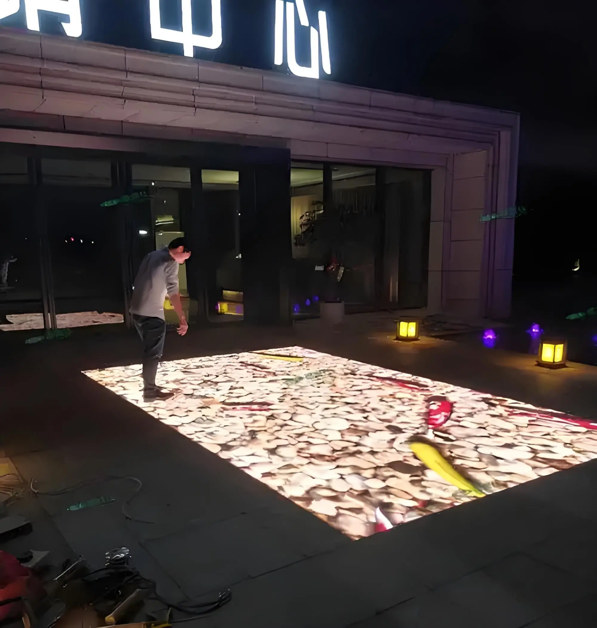 Interactive Wedding Party LED Dance Floor Light Activated Game Floor For Dance PartiesInteractive LED Floor DisplayHuman-Screen - view 2