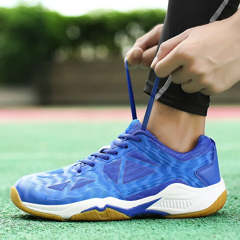 Zapatillas de voleibol profesionales para hombre y mujer, zapatos de malla transpirable para bádminton y tenis, entrenamiento de voleibol, 2024