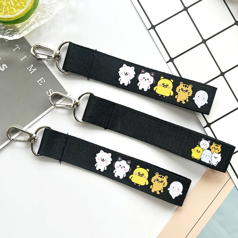 1/2Pcs/Set Chaewon Eunchae Phone Lanyard Keyring Cute Photo Print Custom Logo Name Strap Yunjin Kazuha Bag Pendant Fans Gifts