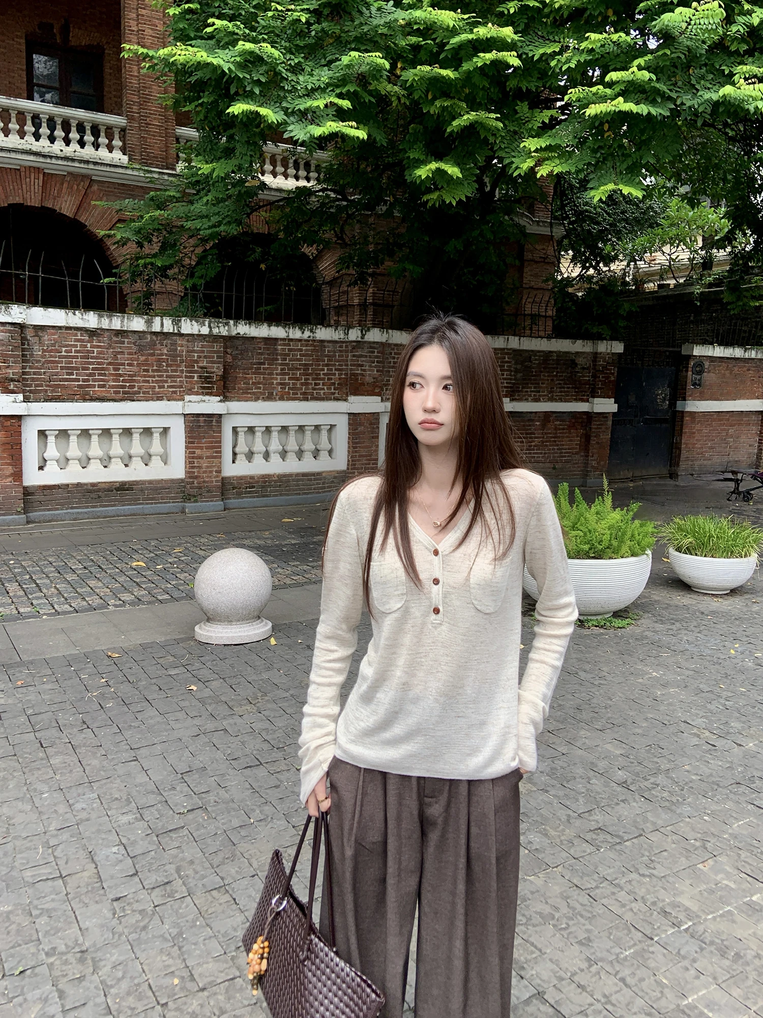 

Faionable Long Sve T-irt Women's Base Layer Top Design Sensation Slimming Versatile Casual Sle Winter Season High Waist