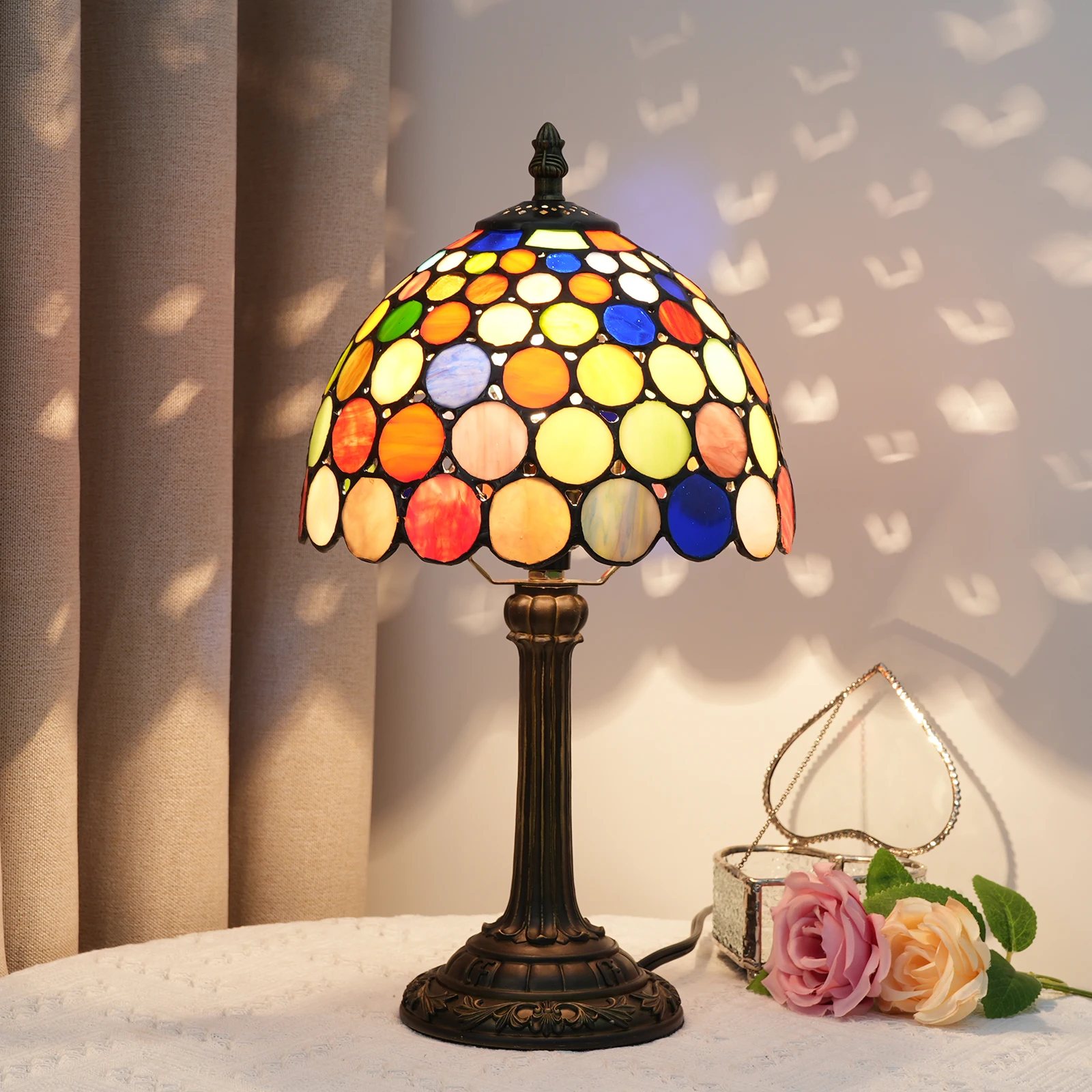 Minimalist Tiffany study bedroom bedside table lamp Colorful stained glass round piece lampshade home Decoration table lamps