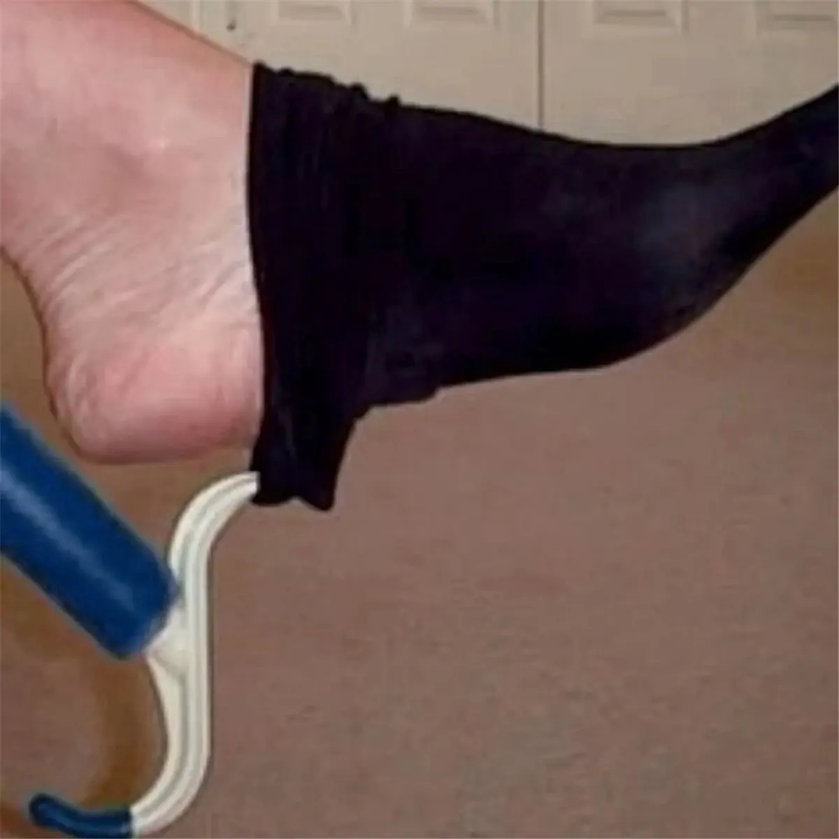 أداة تزيين 2025+ لسهولة تزيين وتعديل الجوارب للمرضى المسنين، عصا مساعدة للتغليف، أدوات الرعاية الصحية