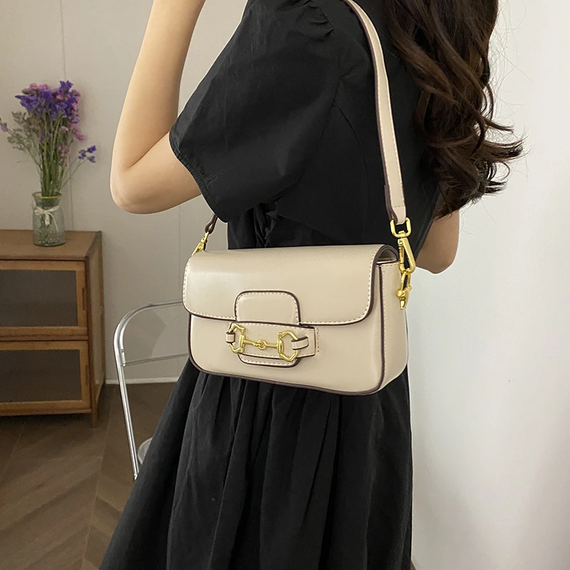 

New Trendy Women's Crossbody Bag Classic Design Shoulder Bag Elegant And Fashionable Casual Small Square Bag