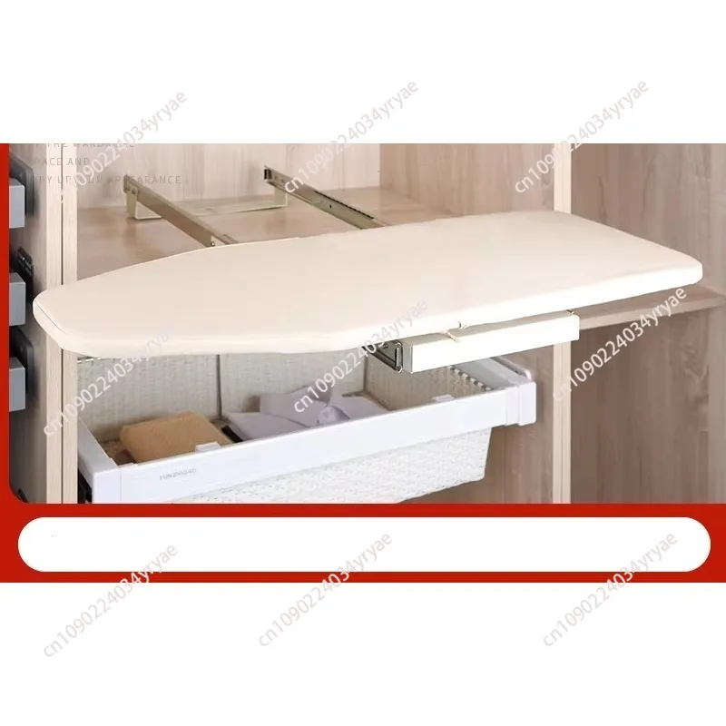 

Складная гладильная доска-стойка из алюминия с выдвижной поворотной платформой и встроенной скрытой амортизирующей направляющей