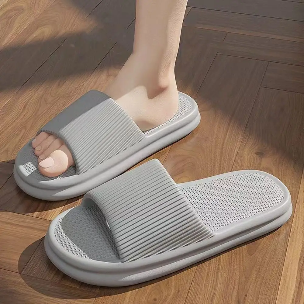 Модные толстые тапочки на платформе, пляжная обувь на мягкой подошве, нескользящие шлепанцы для пары, сандалии-шлепанцы, простая домашняя обувь унисекс