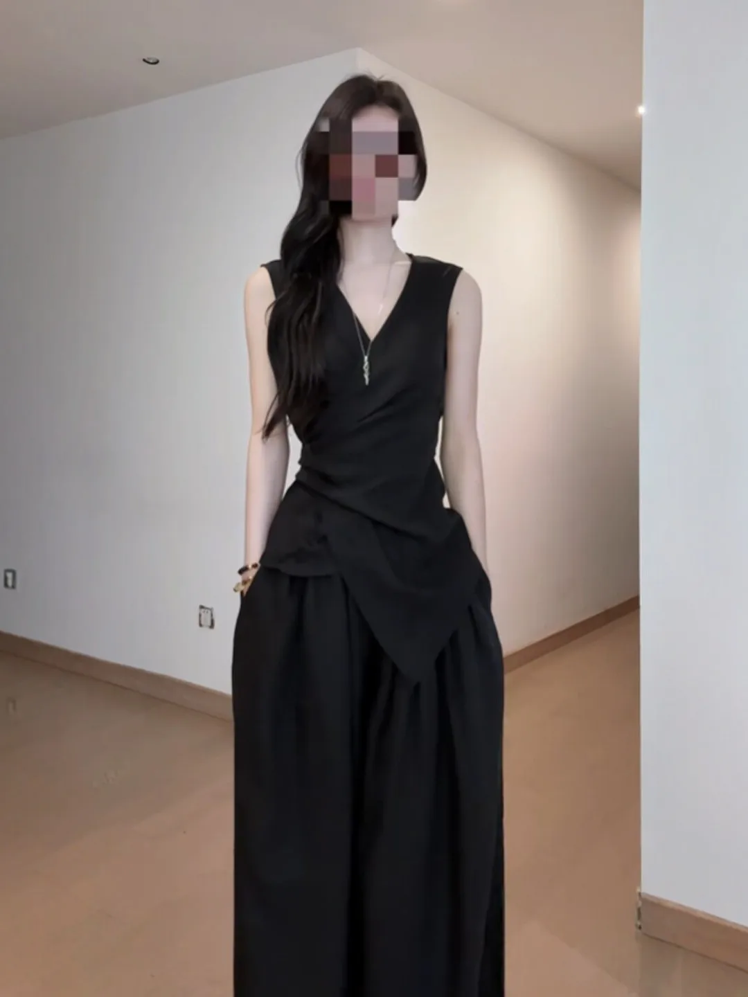 

Korean Style Gentle V-neck Top Wide Leg Pants Two-piece Set Elegant Summer Outfit Comfortable Cotton Blend Casual Fashion