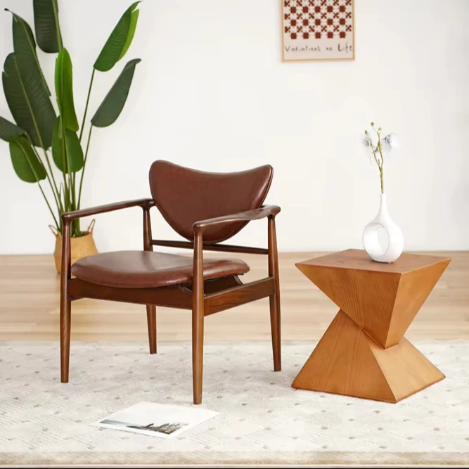 Modern Nordic Luxury Furniture Solid Wood 46  Upholstered Armrest Furniture Lounge Chairs for Hotel Leisure Living Room Chair