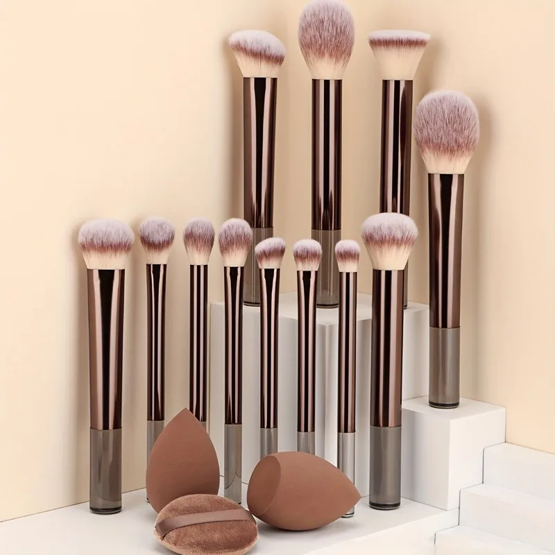 Ensemble de pinceaux de maquillage complets classiques de 12 pièces avec mélangeurs coudés et en forme de larme, 1 bouffée de poudre – Outils d'application professionnels, Nylon