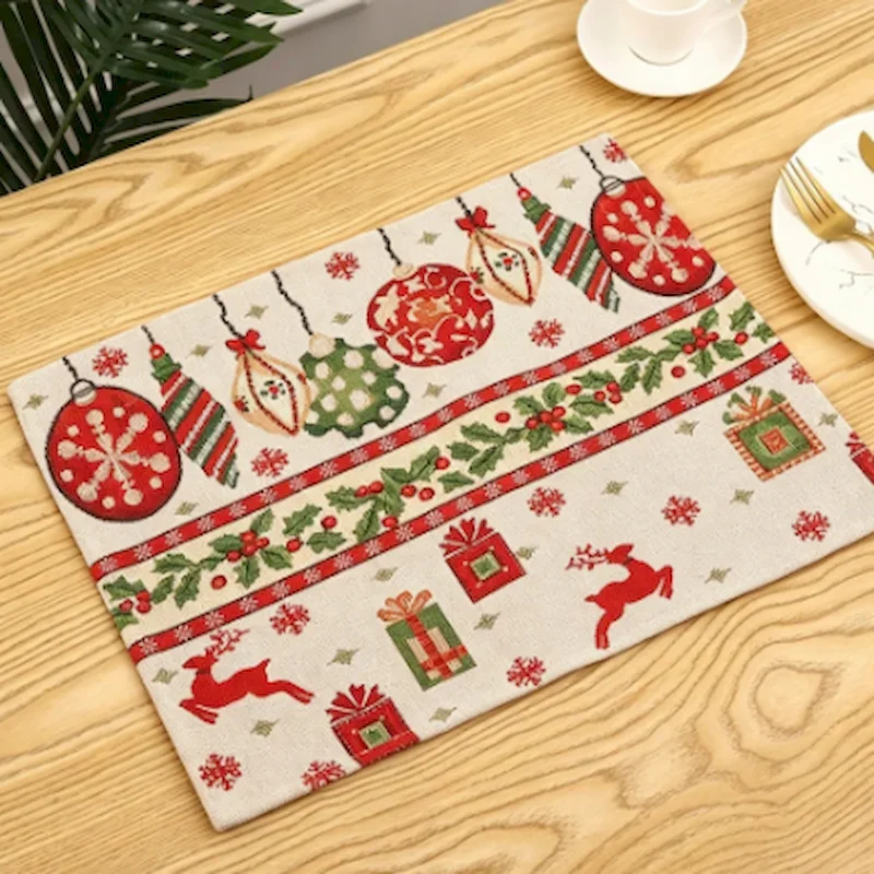 VIKAMA Christmas Wreath Linen Placemat, Heat-Resistant Dining Table Mat, Home Kitchen Table, Party Table Decoration