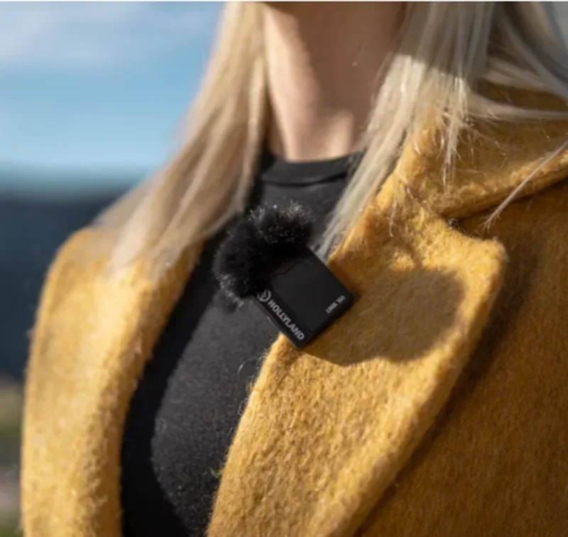 Lark 150 2.4Ghz Wireless Microphone System Portable Mini Lavalier Mic With Charging Box