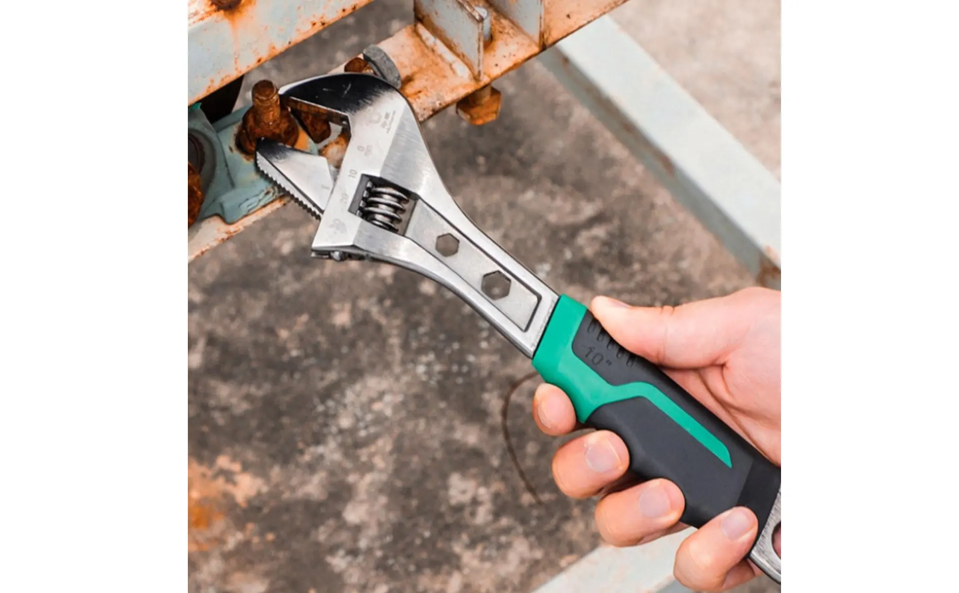 Toothed Adjustable Wrench Industrial Grade Adjustable Jaw Wrench Hand Tool High Hardness Non-Slip Grip for Plumbing Toothed Adjustable Wrench Industrial Grade Adjustable Jaw Wrench Hand Tool High Hardness Non-Slip Grip for Plumbing