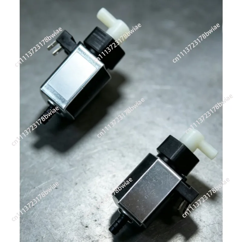 Electromagnetic pump Water pump pulse DC18V 16W