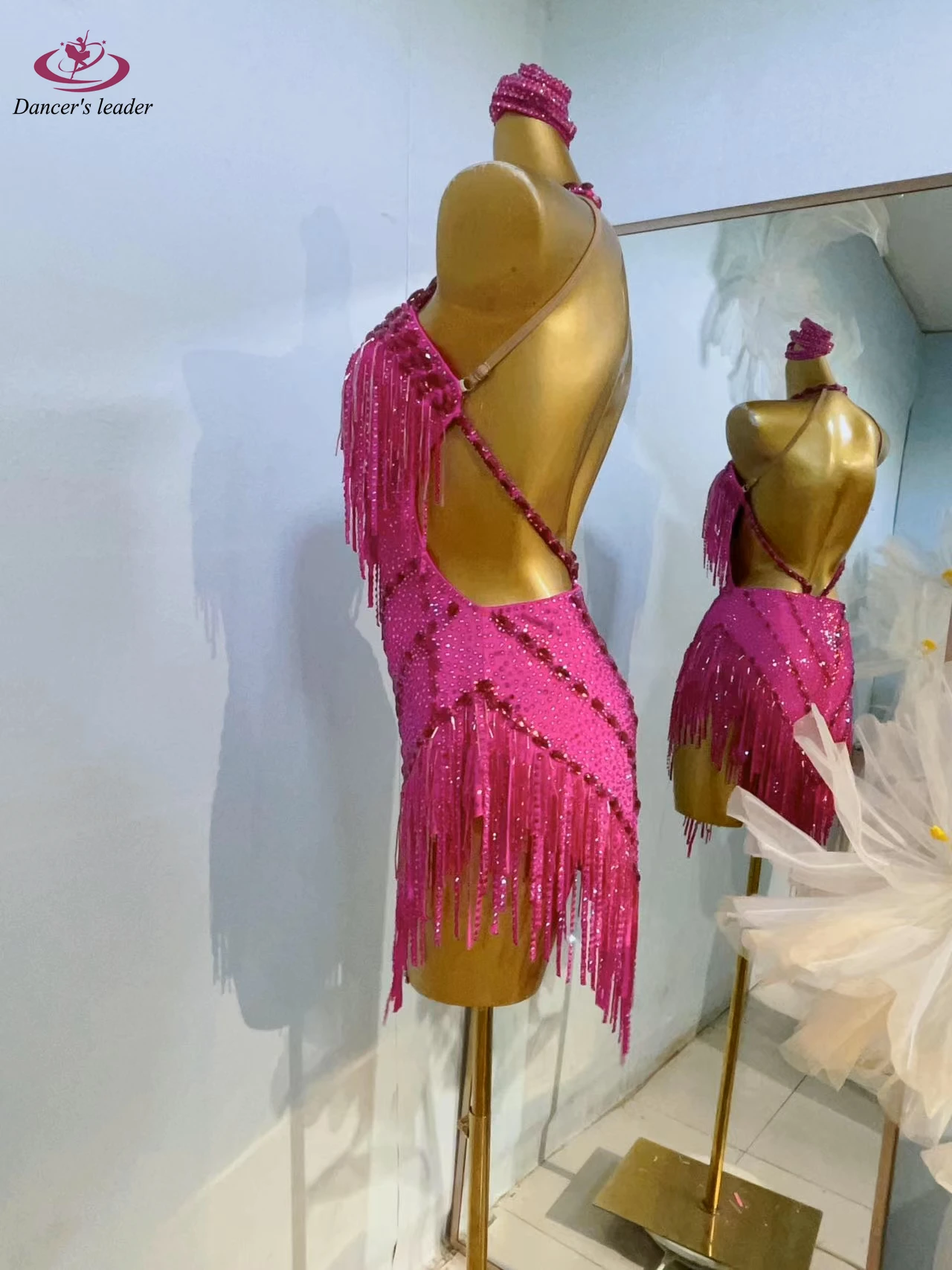 زي الرقص اللاتيني حجر الراين المرأة الراقية مخصص روز الأحمر الأحجار الكريمة شرابة فستان أداء السامبا