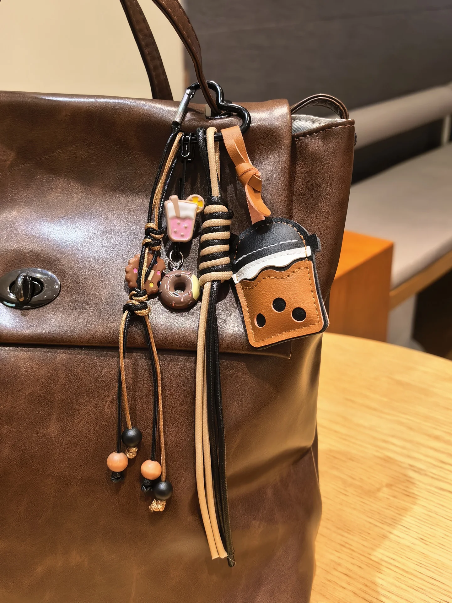 chaveiro-pingente-de-cha-de-leite-de-burra-original-acessorio-para-bolsa-diy-criativo-para-meninas-pingente-de-donut-para