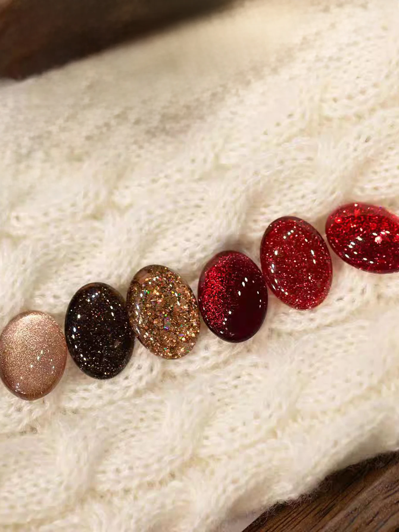 1/6 Pack 12ml Red Pearl Cat Eye Nail Polish with Starry Sky Effect, Magnetic Gel Nail Polish, Removable, UV LED Gel Nail