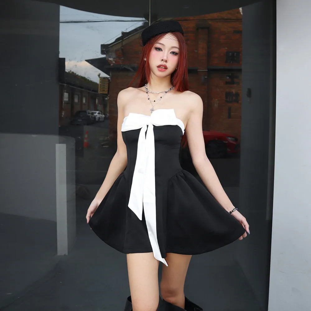 SylCue Y2K Süßes Minikleid Frau Kontrast Schleife Dekoration Schulterfrei Rückenfrei Geburtstagsfeier Gerafft Elegant Figurbetont