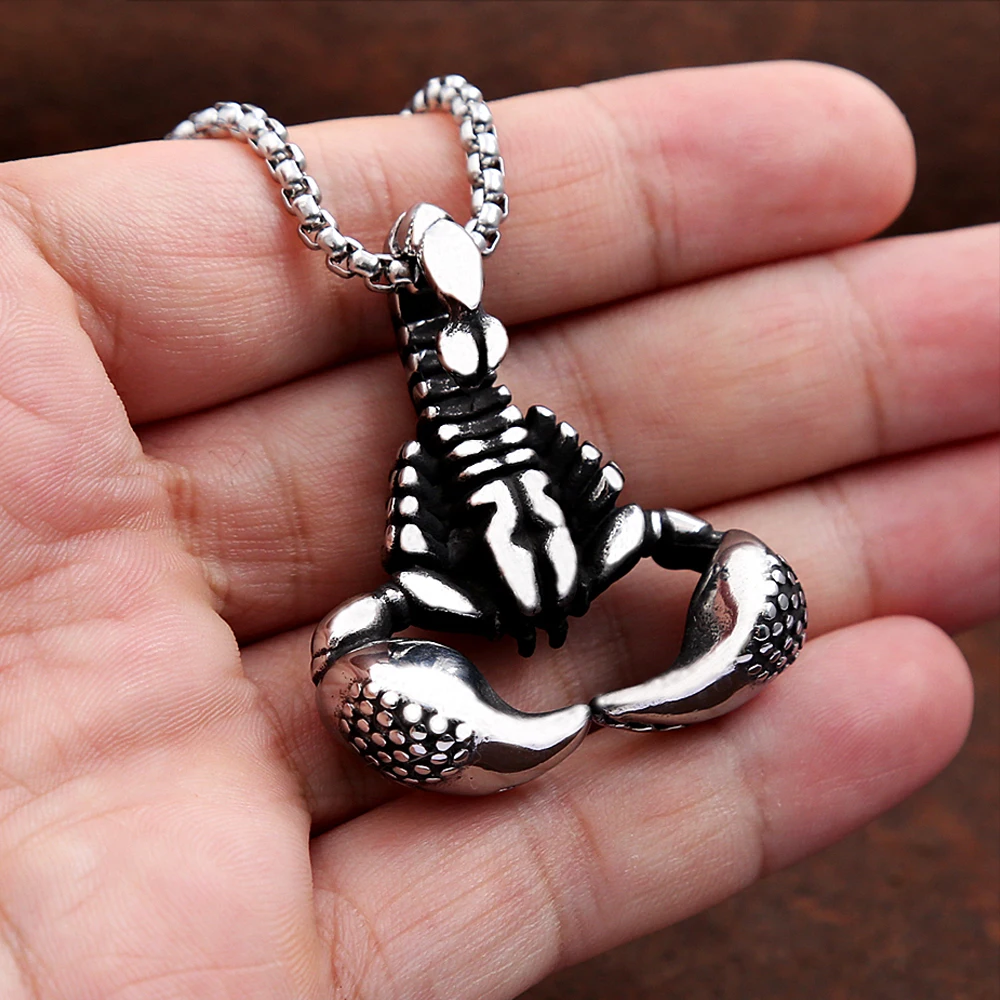 Retro Stainless Steel Scorpion Pendant Necklace For Men Boy Punk Domineering Animal Pendants Street Fashion Jewelry Dropshipping