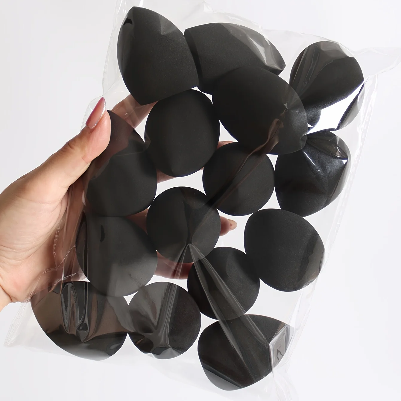 ラテックスフリーのメイクアップスポンジ9個セット、液体クリームパウダー用のウェット/ドライブレンディングスポンジ、すべての肌タイプ、ランダムな色/形状