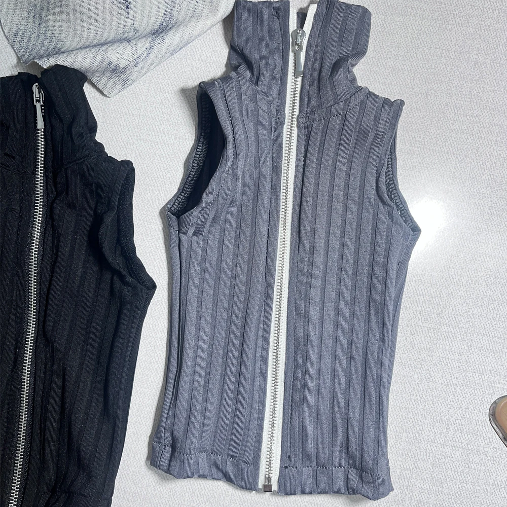 

D09-1031 children handmade toy uncle 68 73 ID75 am77 BJD/SD doll's clothes Elastic zipper high neck vest 1pcs