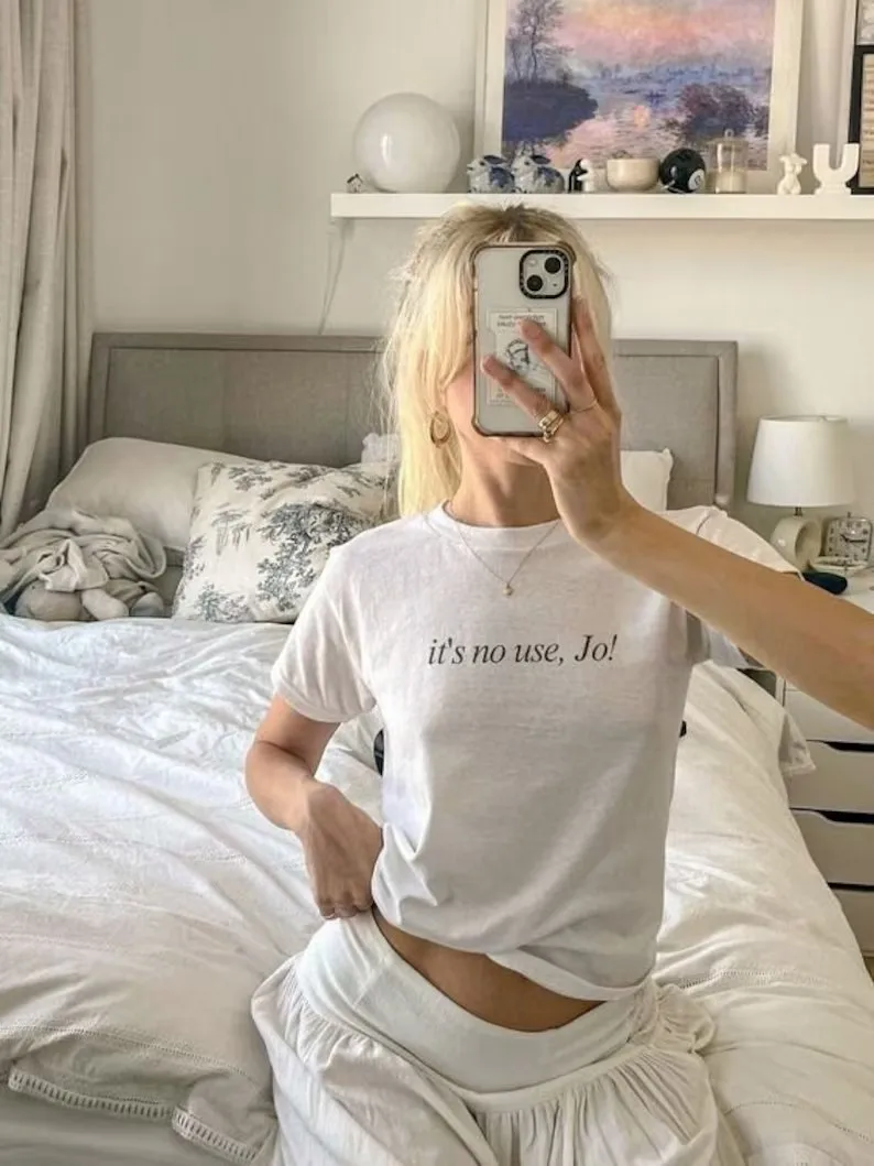 No sirve de nada, Jo! Camiseta Baby Tee con estampado de citas de Little Women, camiseta de estética retro, camiseta ajustada para mujer, camiseta Y2K de los años 90