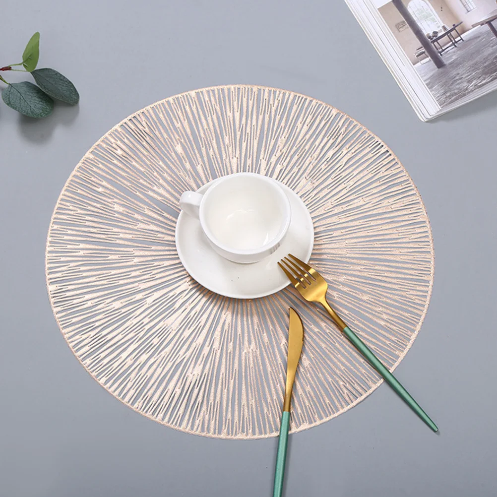 

2 Pcs Heat resistant PVC Round Cutout Design Insulated Golden Mats for Dining Table Buffet Party Hotel