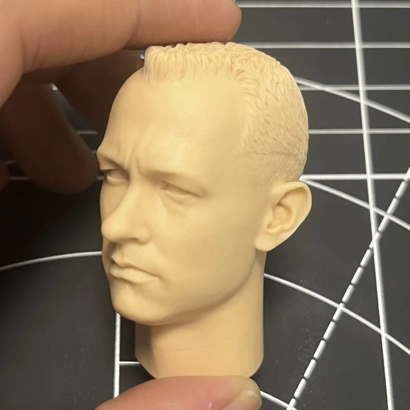 Azhan 1/6 Kit de tête de coureur non peint - Modèle de visage d'athlète rétro (Référence de style Tom Hanks V3) pour la personnalisation de figurines militaires