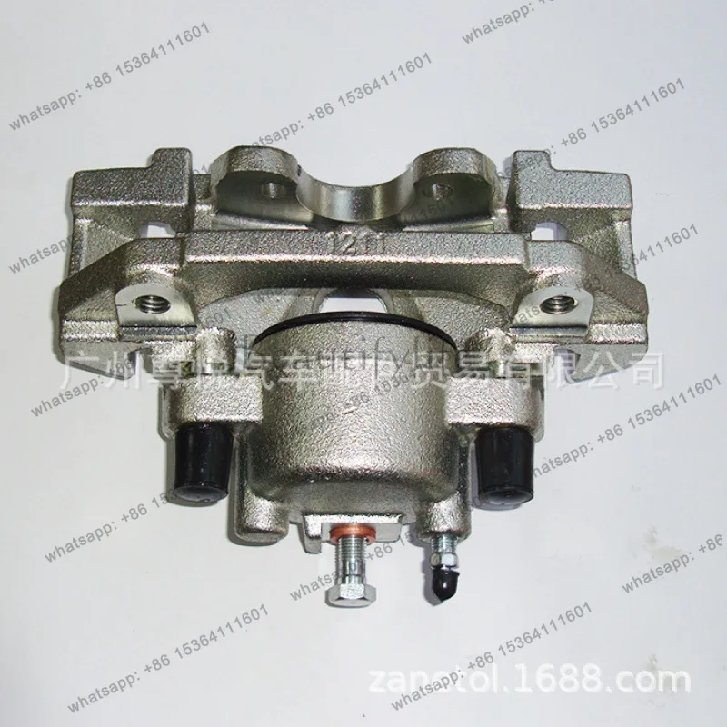 

5019806AA Left front brake pump, brake caliper 01-07 sensor