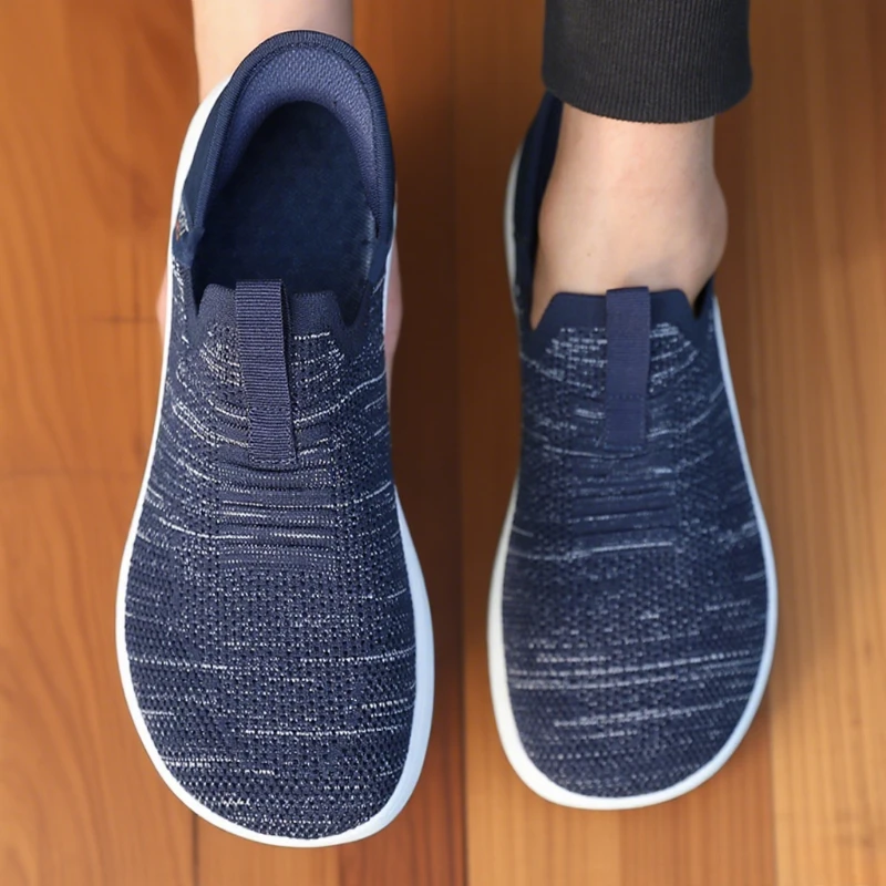 

2025 New Mesh Shoes Summer Lightweight Men's Ightweight Soft Soled Casual Shoes High Quality Slip on Flats Male Walking Shoes