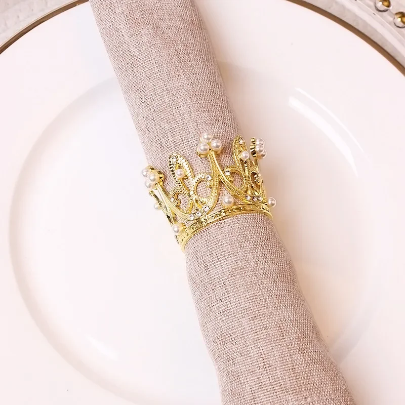 Metal Crown Napkin Buckles Ins Style Napkin Rings Light Luxury Pearl Rhinestone Napkin Rings for Thanksgiving Table Decoration