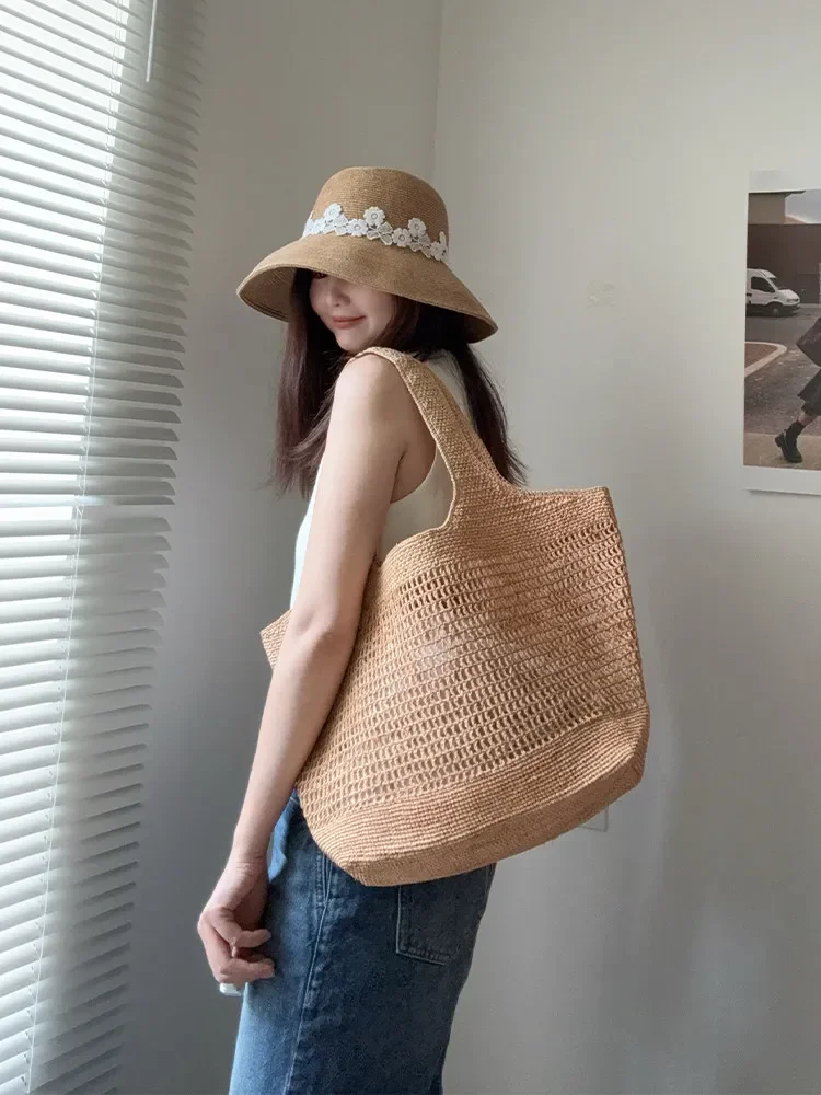 

Hand-woven Soft Large Raffia Shoulder Bag Straw Handle Tote Retro Summer Beach Bag