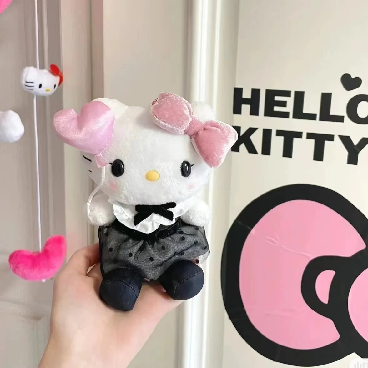 Genuino Sanrio Hello Kitty francés Sweetheart KT gato llavero de felpa juguetes de dibujos animados PP algodón mochila llavero regalos para niñas niños