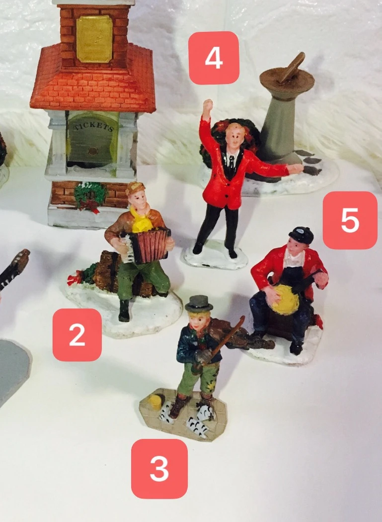 Resin figure mental psychological sand table game box court therapy play instrumeng  performance