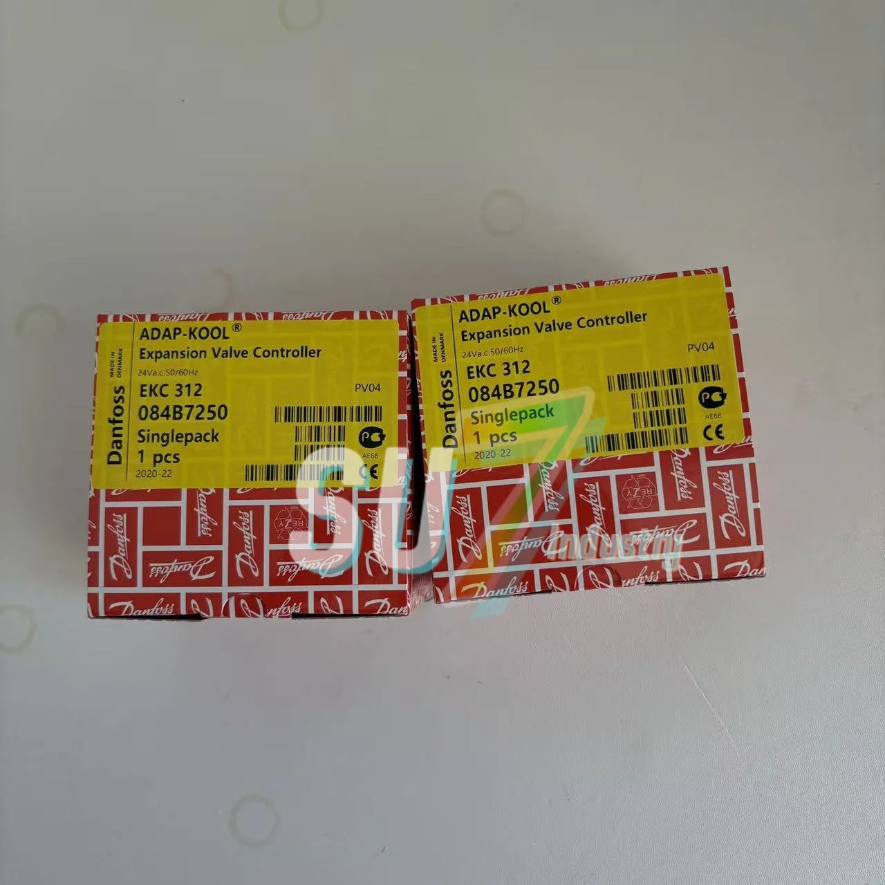 EKC312 084B7250 새로운 100% 확장 밸브 컨트롤러