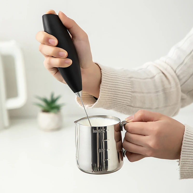 Elektrische Schneebesen Milch schäumer drahtlose Handkaffee Cappuccino Düse Haushalt Mini Schneebesen Mixer