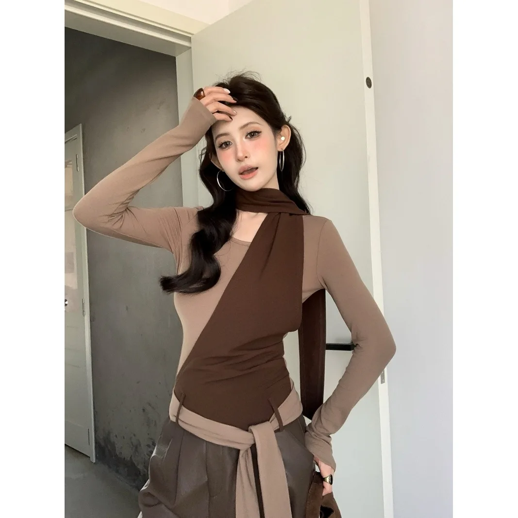 

2026 Splicing Fake Two-piece Irregular Streamer Slim-fitting and Thin Abraded Strap Bottoming Shirt