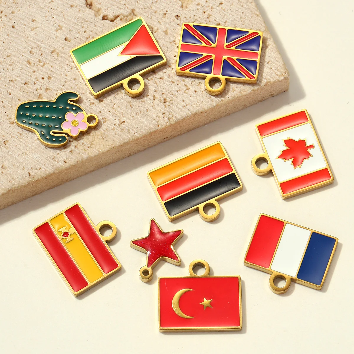 3pcs/Lot Stainless Steel Turkey French Flag DIY Bracelet Charms UK Canada Spain Necklace Pendants Woman Star Cactus Jewelry