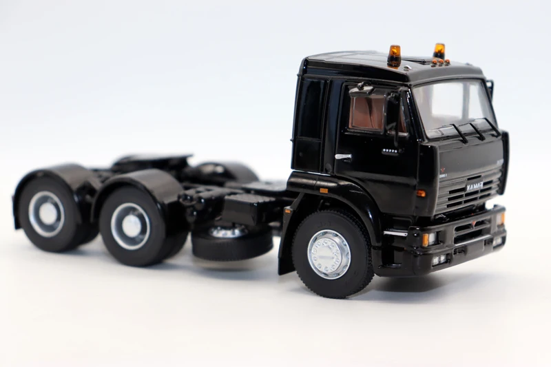 NEW 1/43 Scale KAMA3 6460 TRACTOR USSR Truck Black By Star Scale Models Diecast For Collection Toys Gift