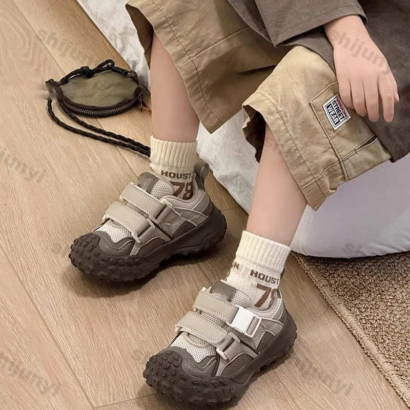 

Children' S Running Shoes Autumn Fashion Vintage Boys' Non Slip Sneakers Lightweight Comfortable Soft Sole Girls' Casual Shoes
