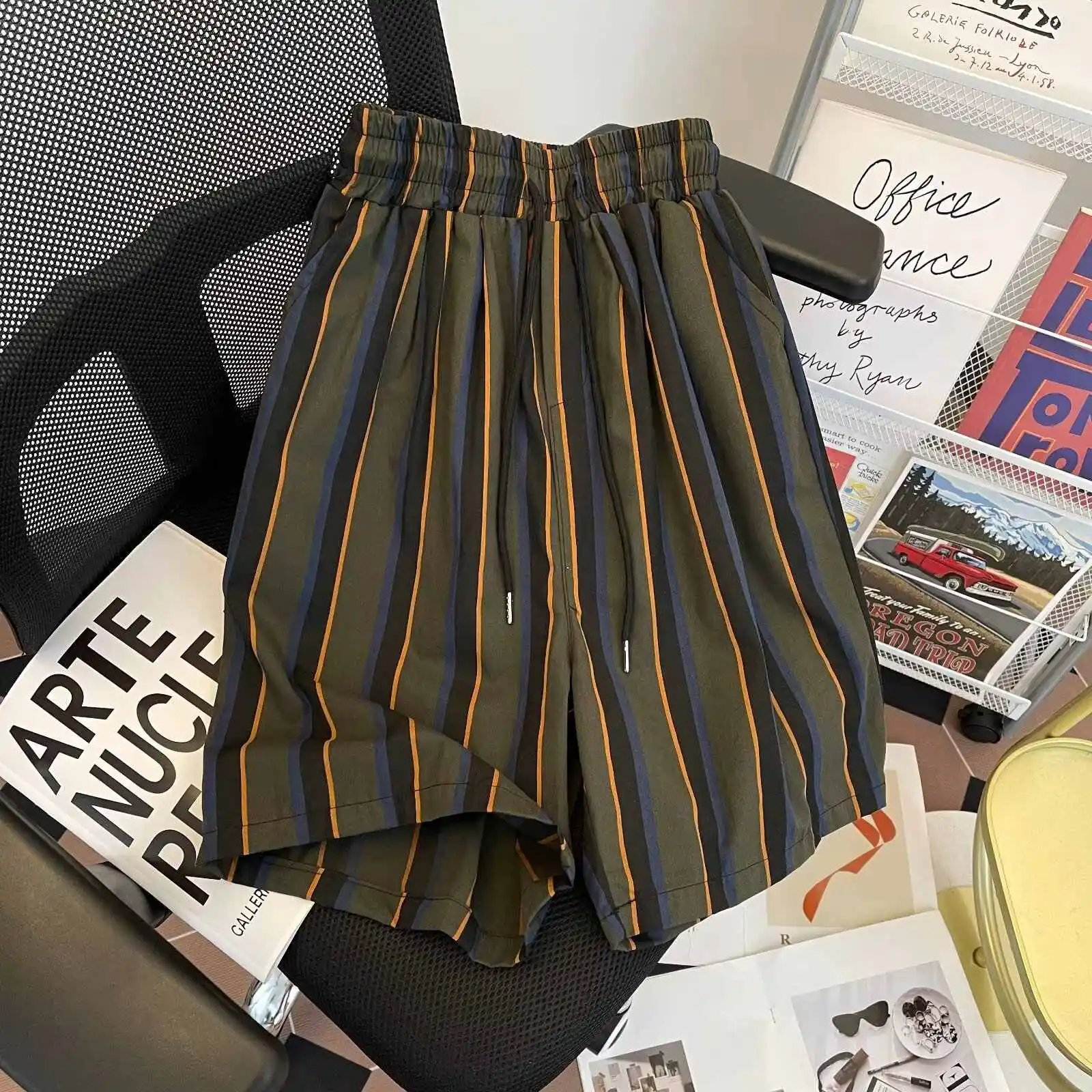 

Женские серые полосатые мешковатые шорты, брюки 90-х годов, винтажные шорты до колена Y2k, японские брюки в стиле 2000-х, одежда, лето 2025 г.