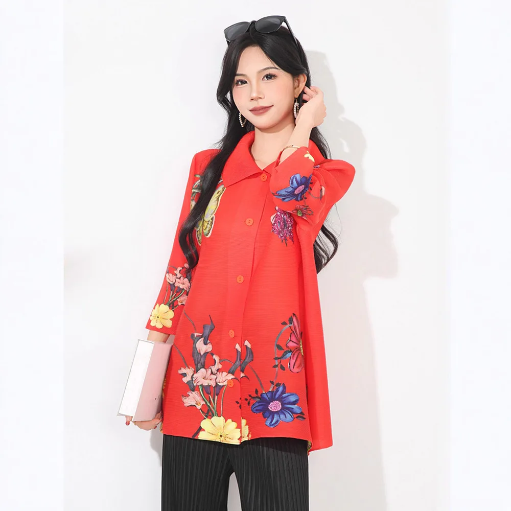 Miyake 2025 New Spring and Autumn Large Size Fashionable Noble Lapel Top Foreign Style Age-reducing Advanced Pleated Shirt Women