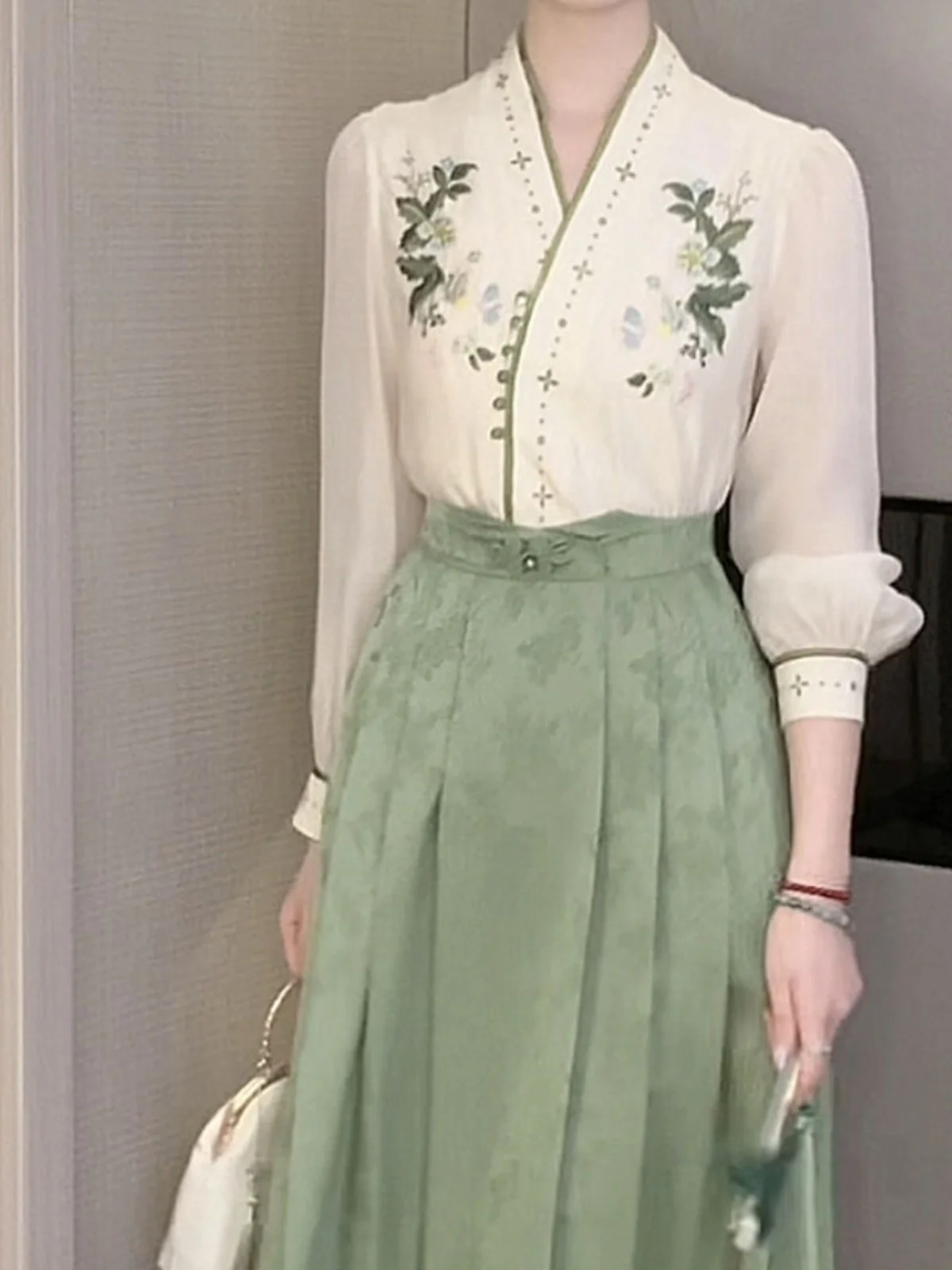 

Style Embroidered Shirt And High Waist Skirt Set Women's Spring New Design Two-Piece Suit Floral Print Slim Fit Workwear