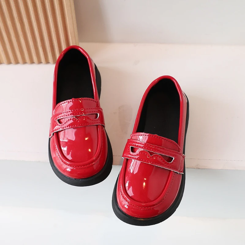 

Fashion Girls Loafers Autumn New Style British Style Kid Leather Shoe Soft Soled Girl Casual Shoe Simple Child Performance Shoes