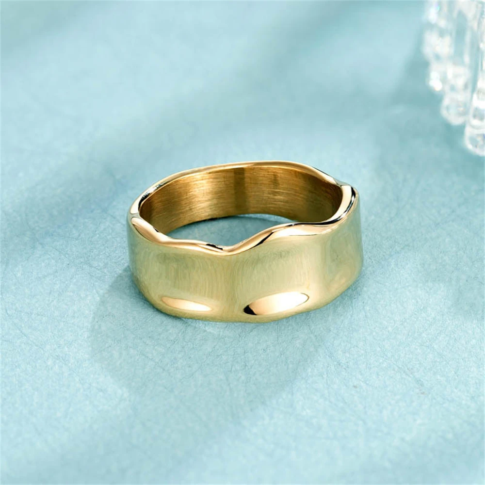 AILINFA High Quality Gold Color Non Fading Irregular Retro Wide Ring 14K Gold Titanium Steel Ring Engagement Wedding Jewelry