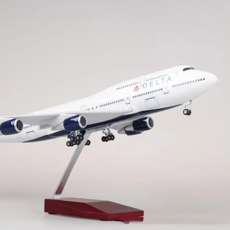 1/150 Scale 47cm Airplane B747 Aircraft DELTA  Airline Model W Light and Wheel Diecast Resin Plane Collection Display Toys Gifts