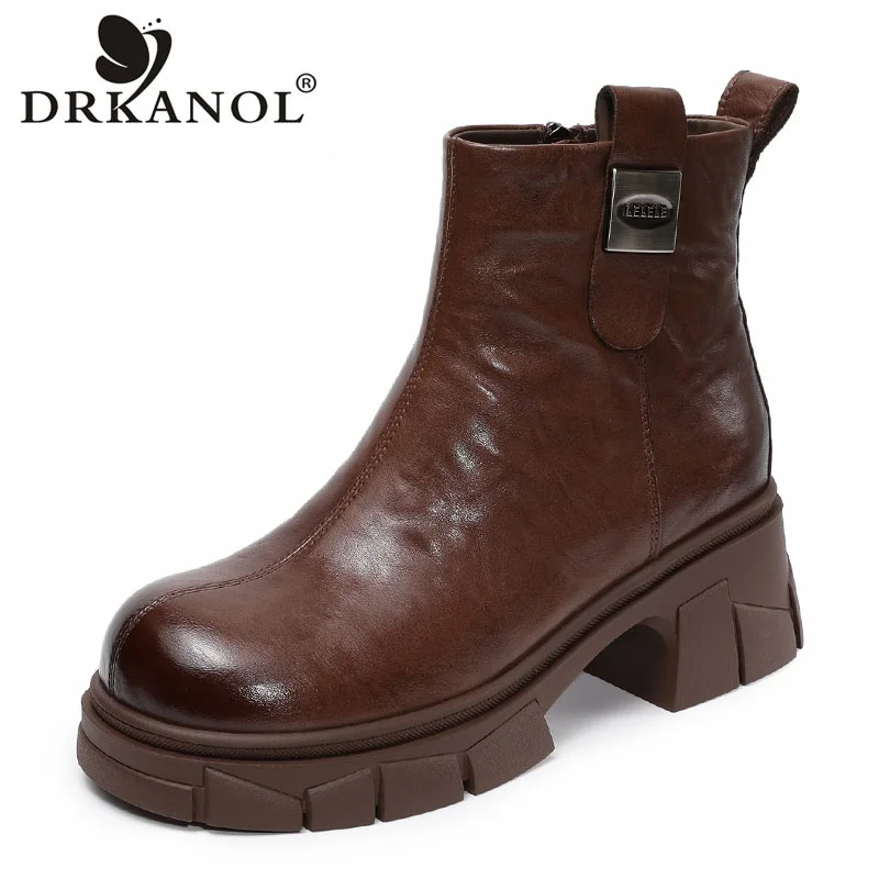 

DRKANOL/женские ботильоны на массивной платформе, зимние плюшевые теплые короткие ботинки ручной работы из воловьей кожи с рисунком из натуральной кожи на высоком каблуке